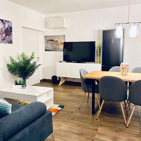 Apartments Stara Baška 外观 照片