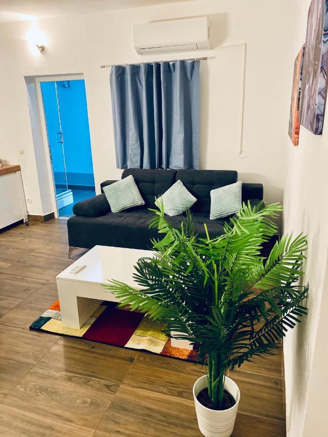 Apartments Stara Baška 外观 照片