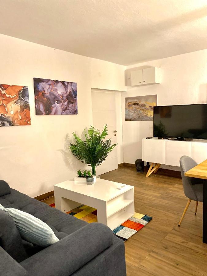 Apartments Stara Baška 外观 照片