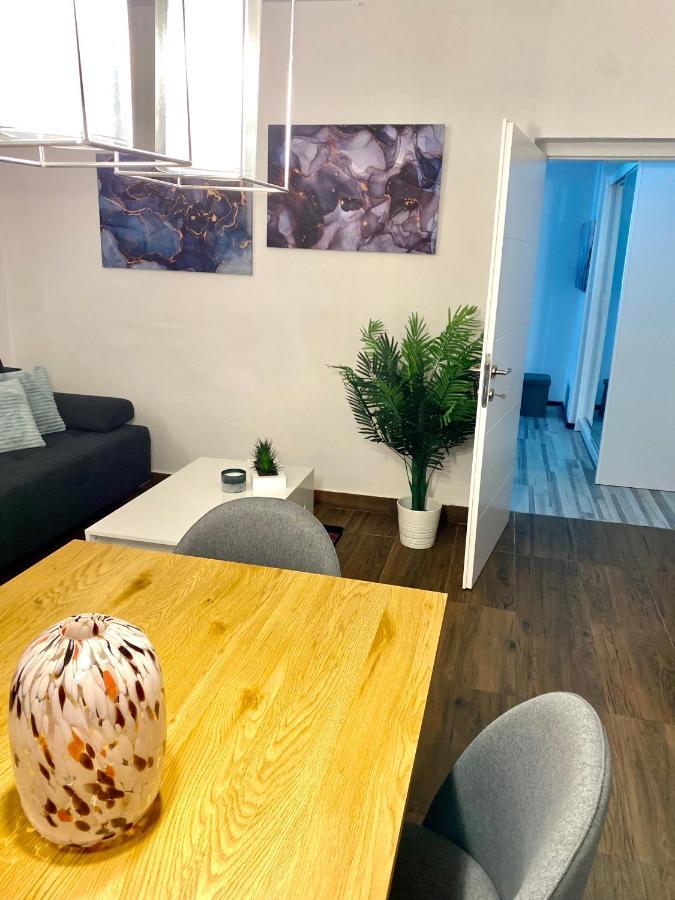 Apartments Stara Baška 外观 照片